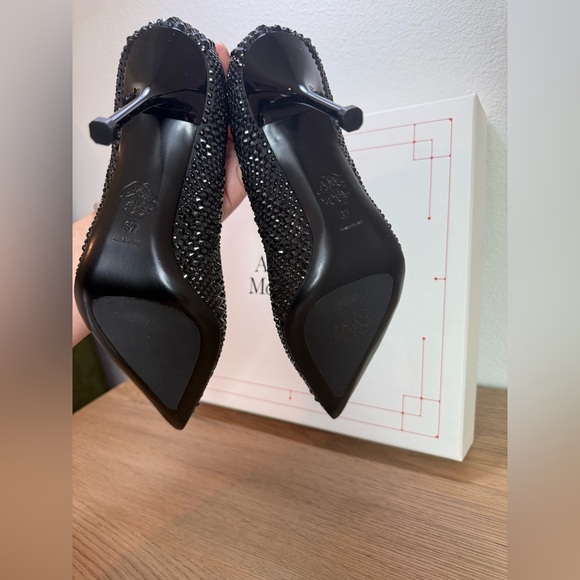 NWT Alexander McQueen Black Crystals Pumps size 37 - Picture 7 of 7